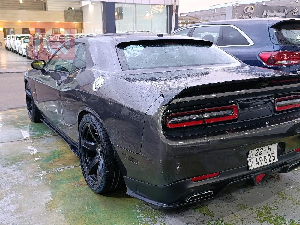 Dodge Challenger